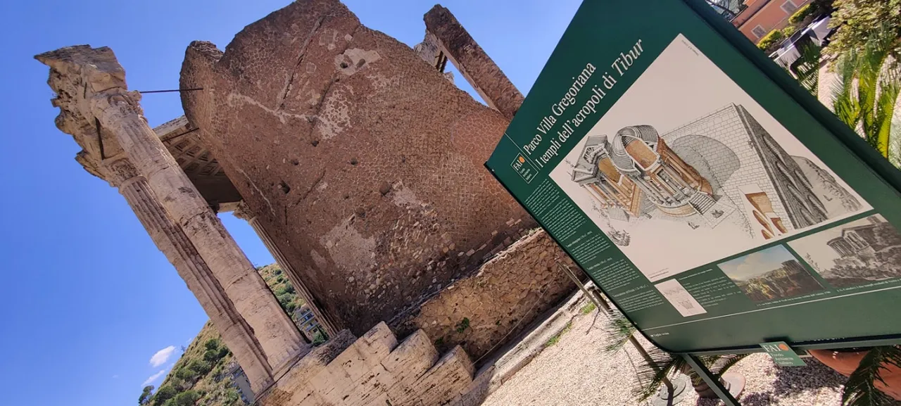 Villa Gregoriana: un viaggio tra natura, storia e meraviglia - Image 4