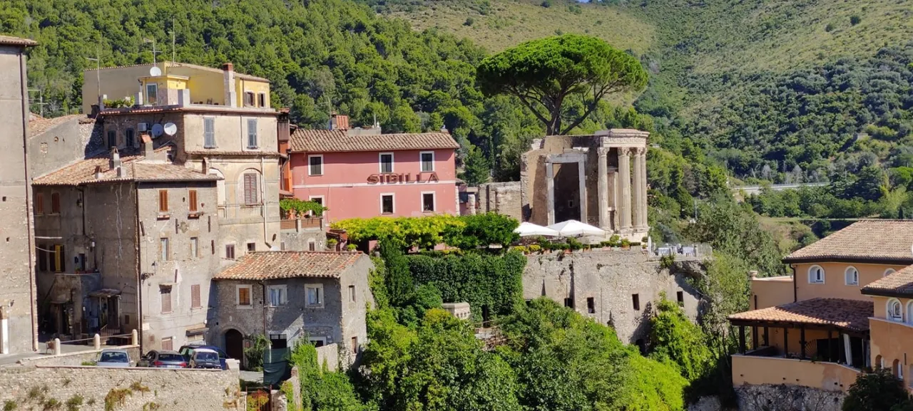 Tivoli da catturare: un giorno tra la Cittadella e Villa Gregoriana - Image 1