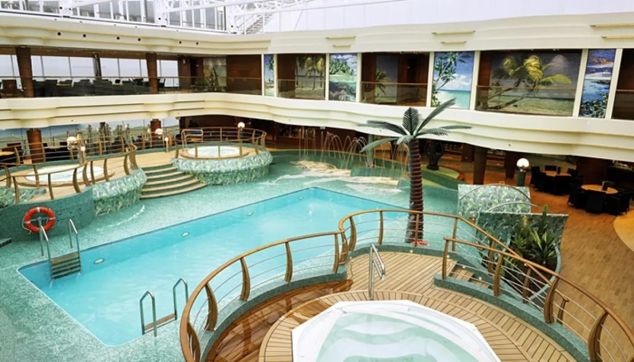 Crocera nel mediterraneo MSC Splendida - Image 1