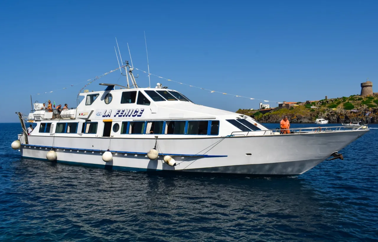 Isola d'Elba con doppio scalo: Porto Ferraio e Porto Azzurro - Image 3