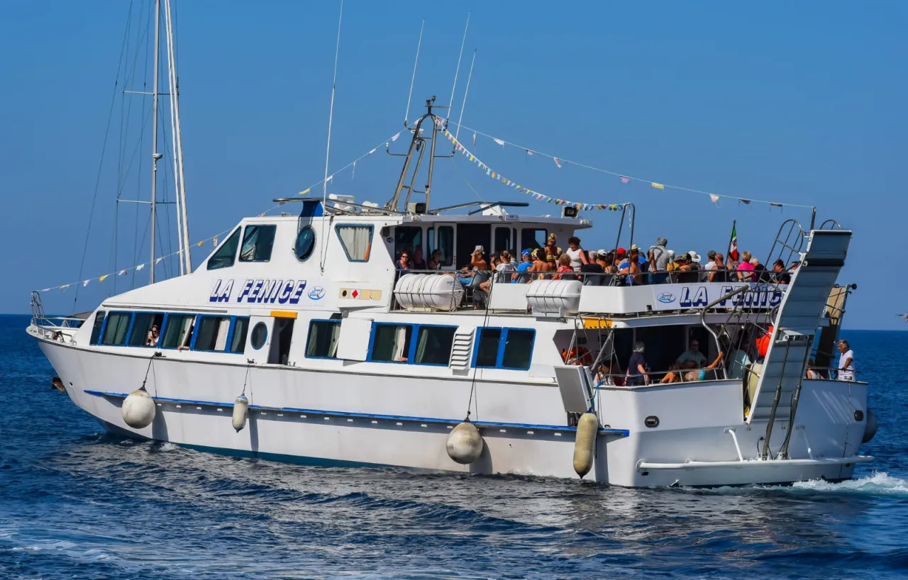 Isola d'Elba con doppio scalo: Porto Ferraio e Porto Azzurro - Image 4