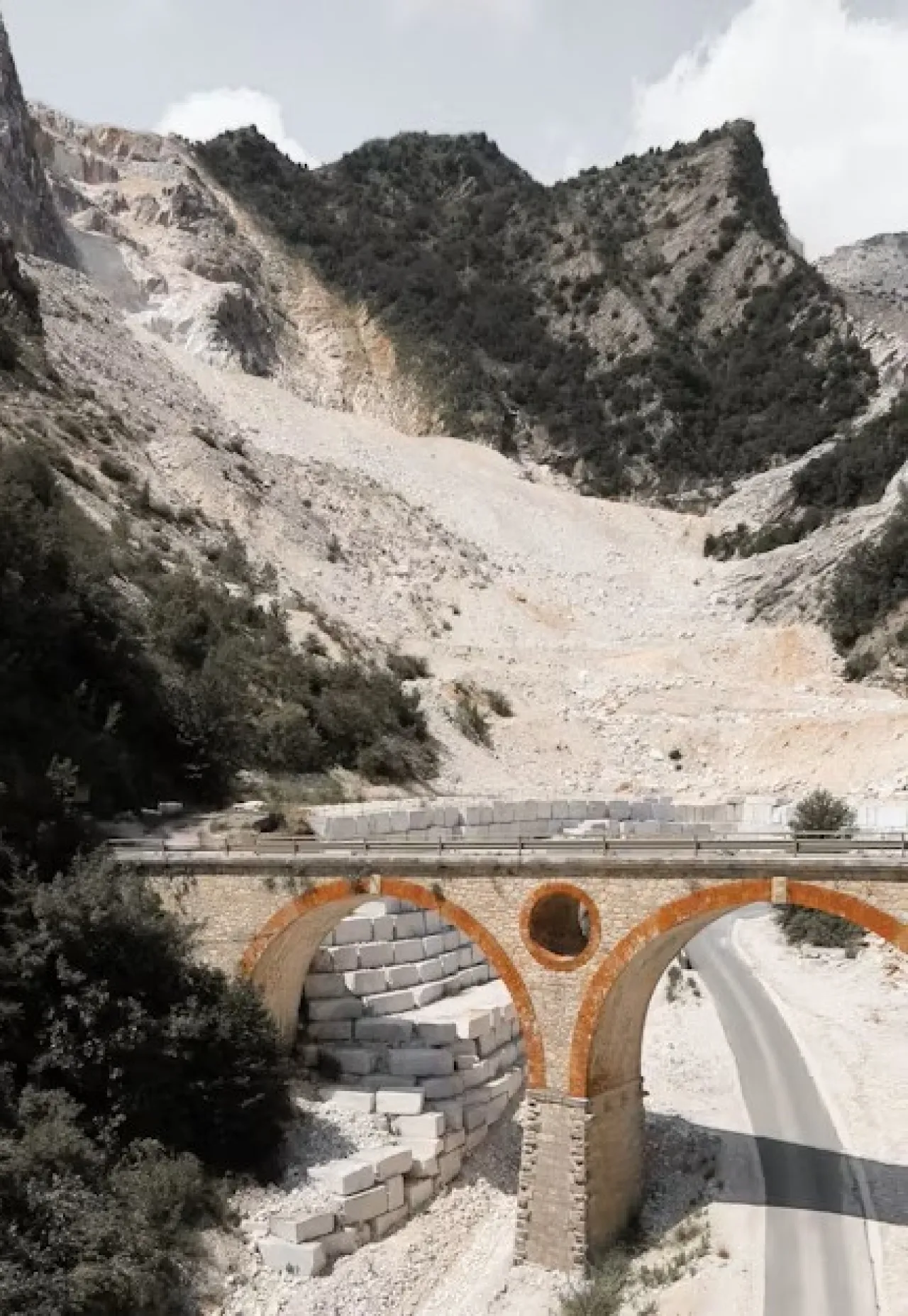 Dalla durezza del Marmo, passando per il sapore del lardo fino al relax del Mare - Image 4