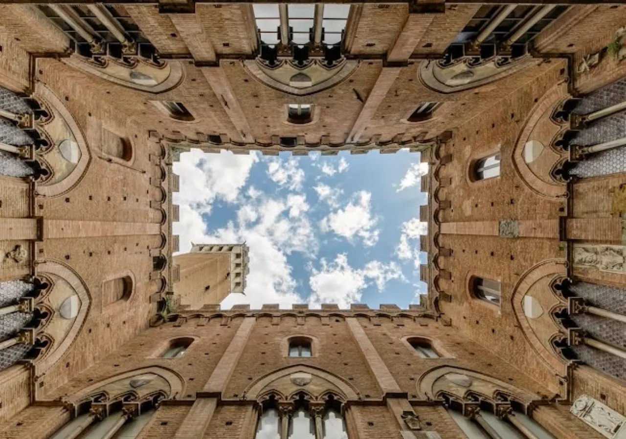 Discover San Gimignano, Siena, and Chianti with a Private Tour - Image 2