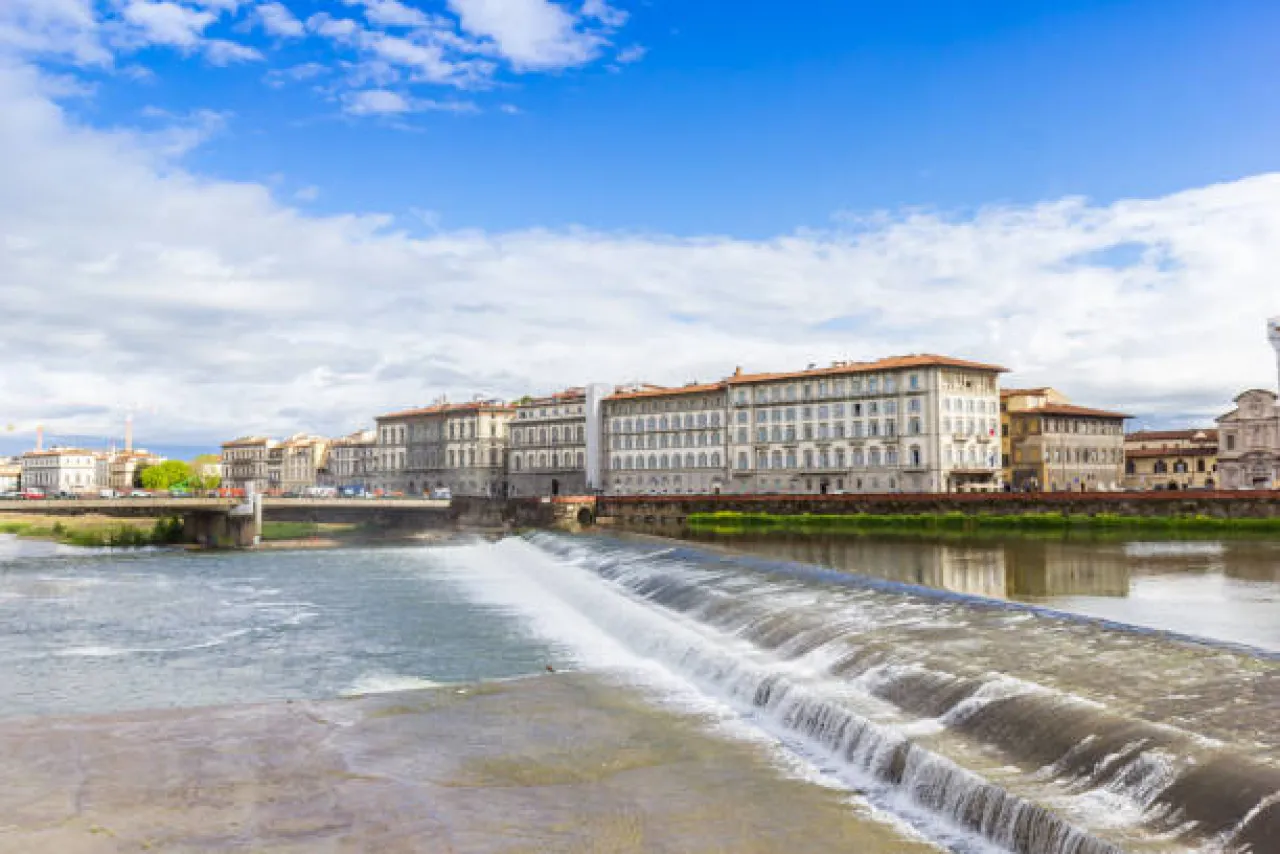 Adrenaline-filled Florence: rafting on Ponte Vecchio - Image 3