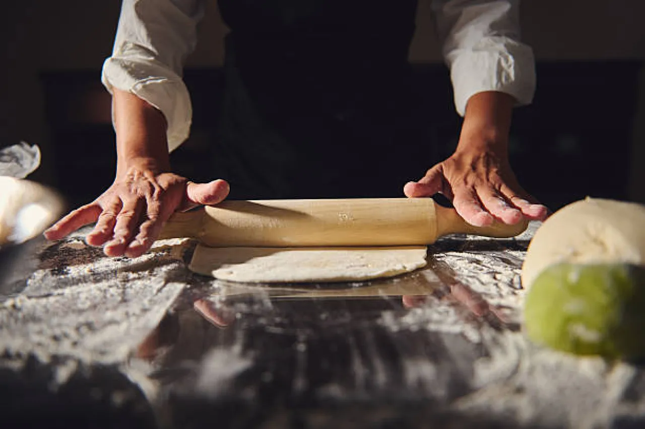 Mani in Pasta nel Cuore di Firenze  - Image 3