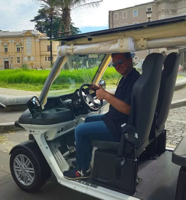 Golf cart tour di Roma 4 ore